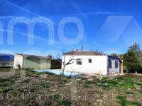 For sale - Country House - Millena