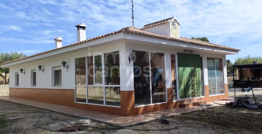 Te koop - Landhuis - Ontinyent