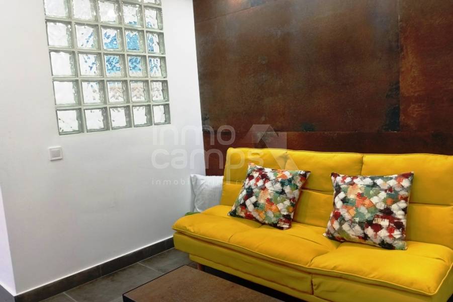 For sale - Apartment - Denia