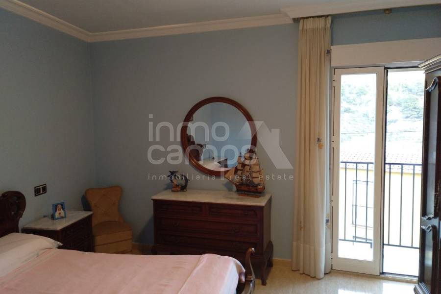 Te koop - Stadhuis - Bolulla - Pueblo