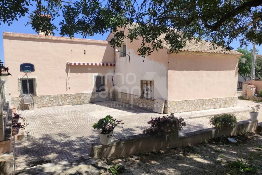 Te koop - Landhuis - Ontinyent