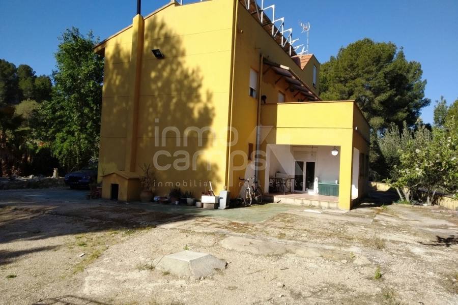 Te koop - Landhuis - Ontinyent