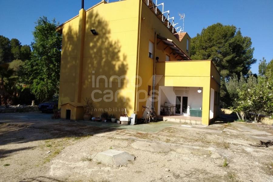 Venta - Casa de Campo - Ontinyent