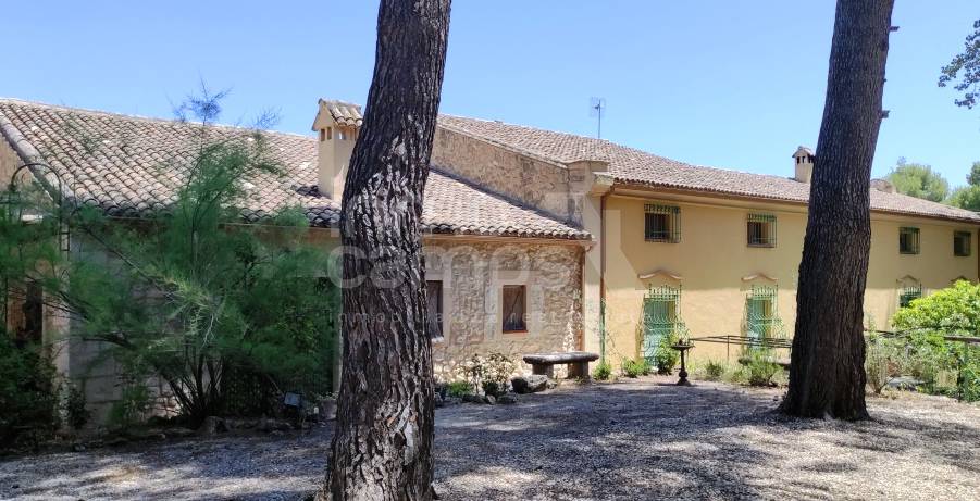 Te koop - Finca - Alcoy