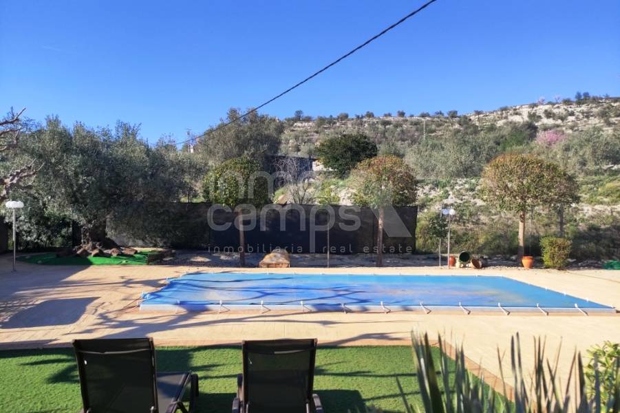 Te koop - Villa - Gorga