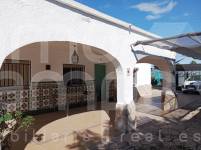 Te koop - Landhuis - Oliva