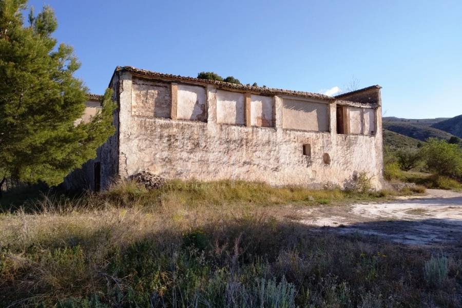 For sale - Finca - Ontinyent
