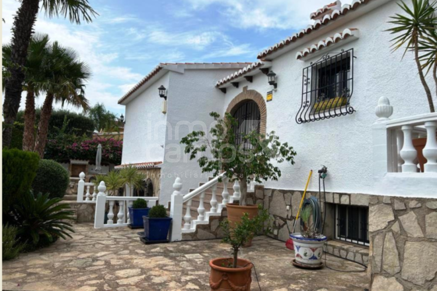 Venta - Chalet - Denia