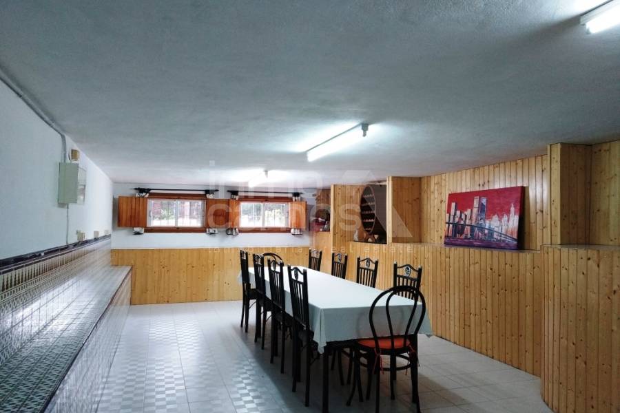 Te koop - Landhuis - Ontinyent