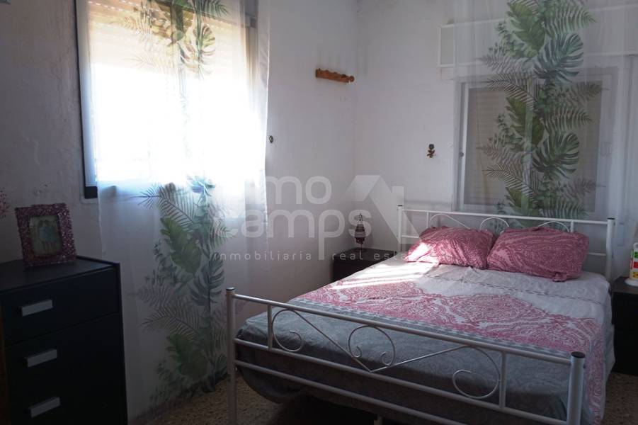 Te koop - Landhuis - Oliva