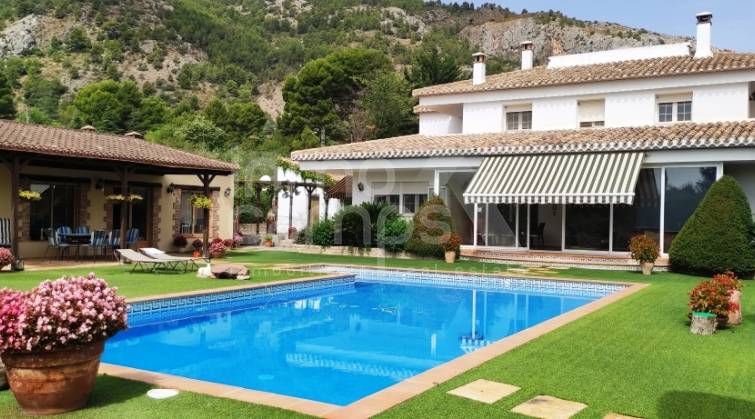 Chalet - Venta - Muro de Alcoy - Muro de Alcoy