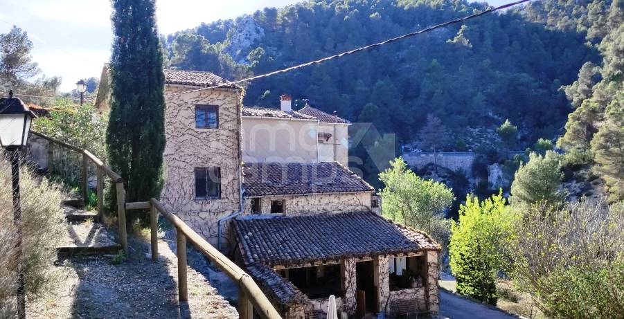 For sale - Finca - Alcoy