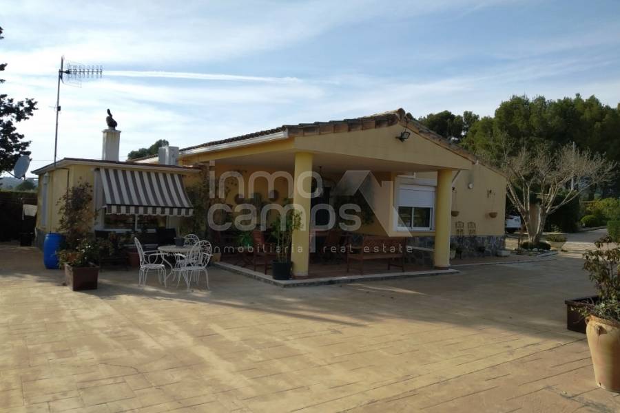 Te koop - Landhuis - Alcocer de Planes