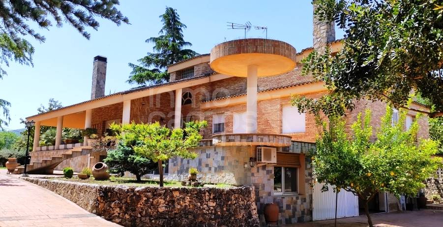 Te koop - Villa - Ontinyent