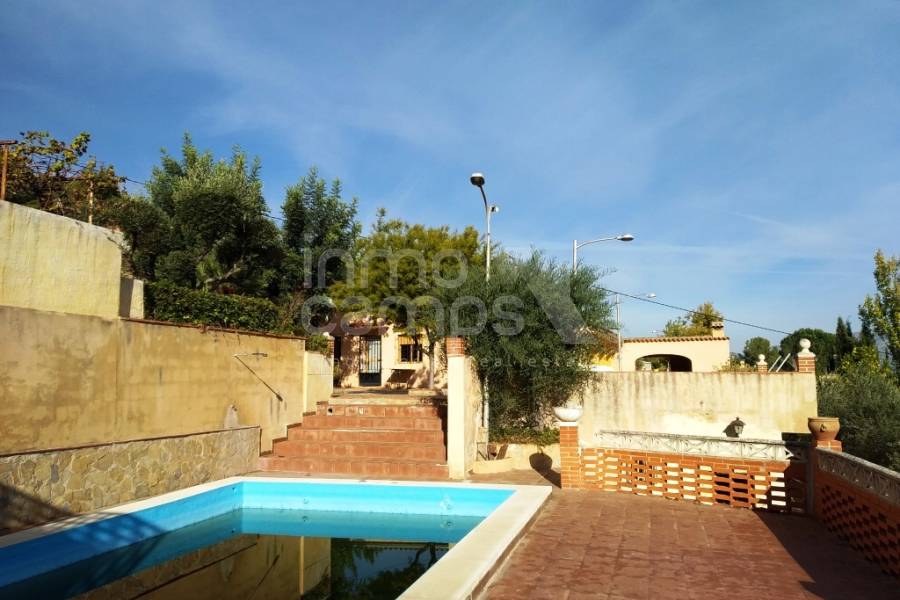 Te koop - Landhuis - Cocentaina