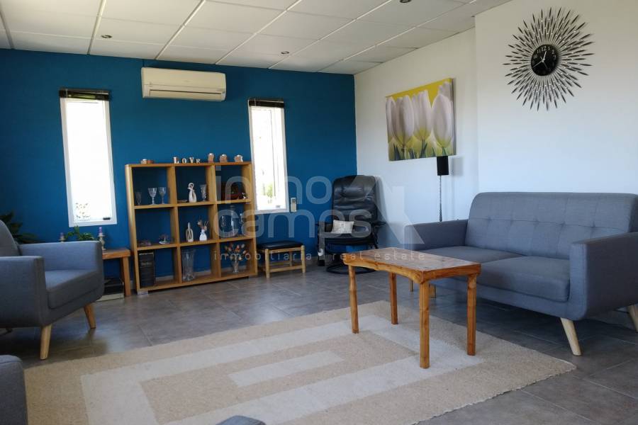 For sale - Country House - Millena