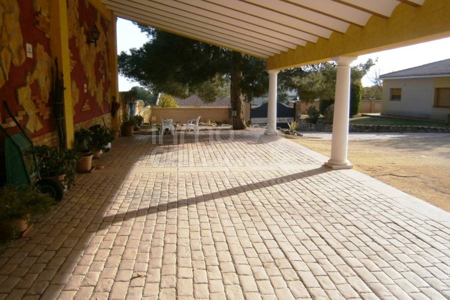 Venta - Casa de Campo - Ontinyent