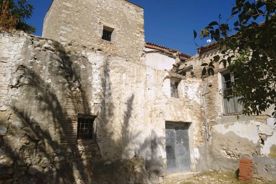 Te koop - Finca - Ontinyent