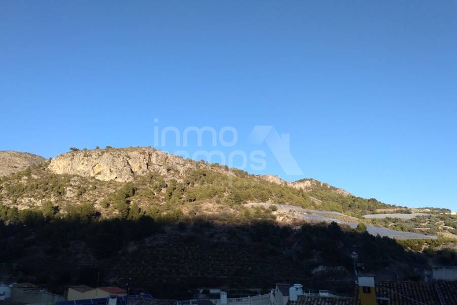 Te koop - Stadhuis - Bolulla - Pueblo