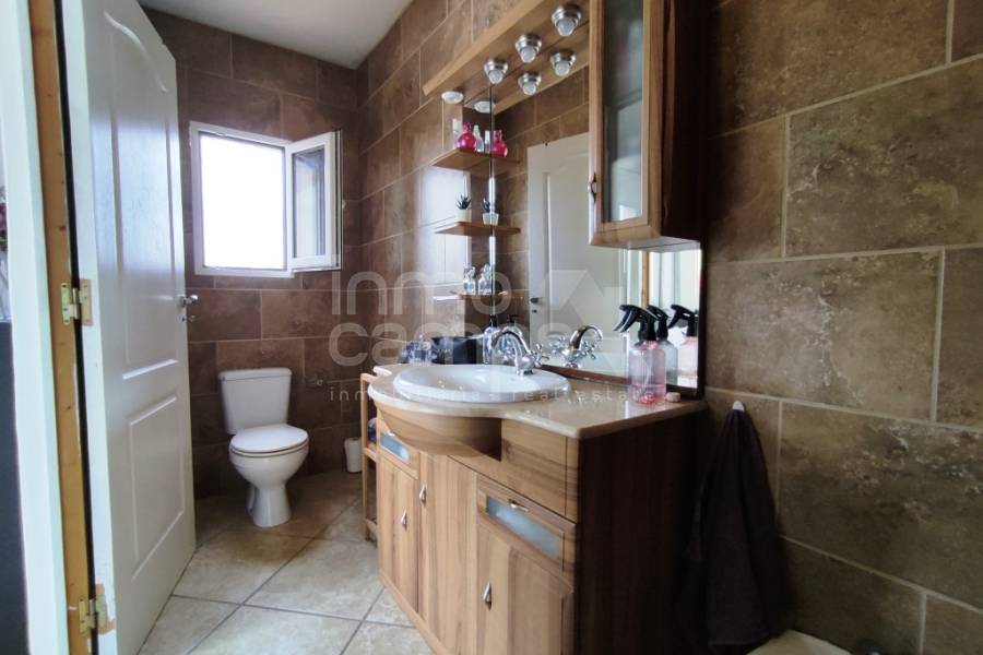 Te koop - Landhuis - Millena