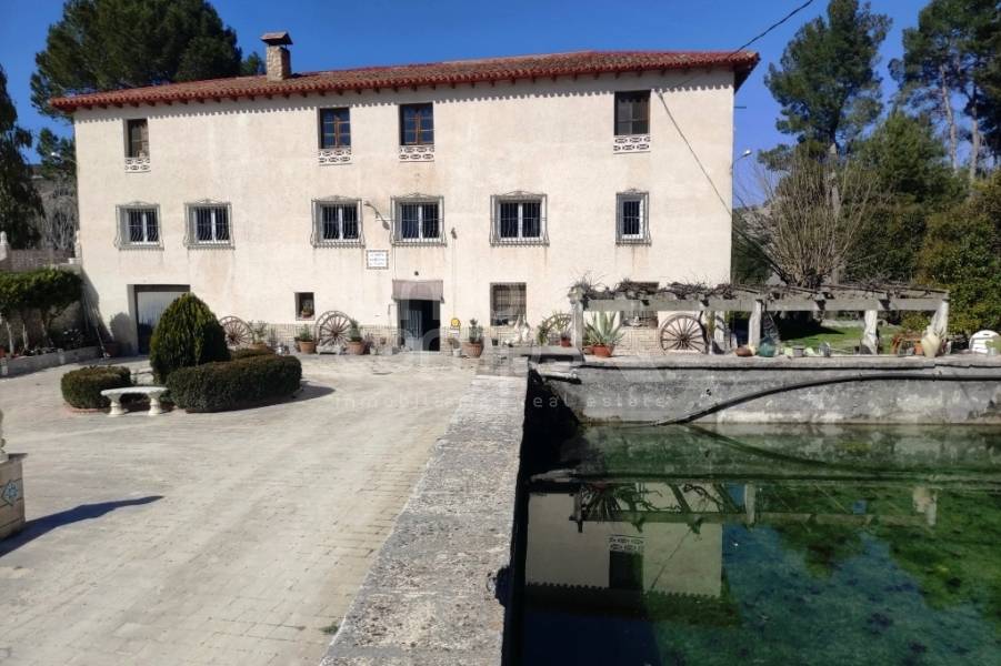 For sale - Finca - Alfafara