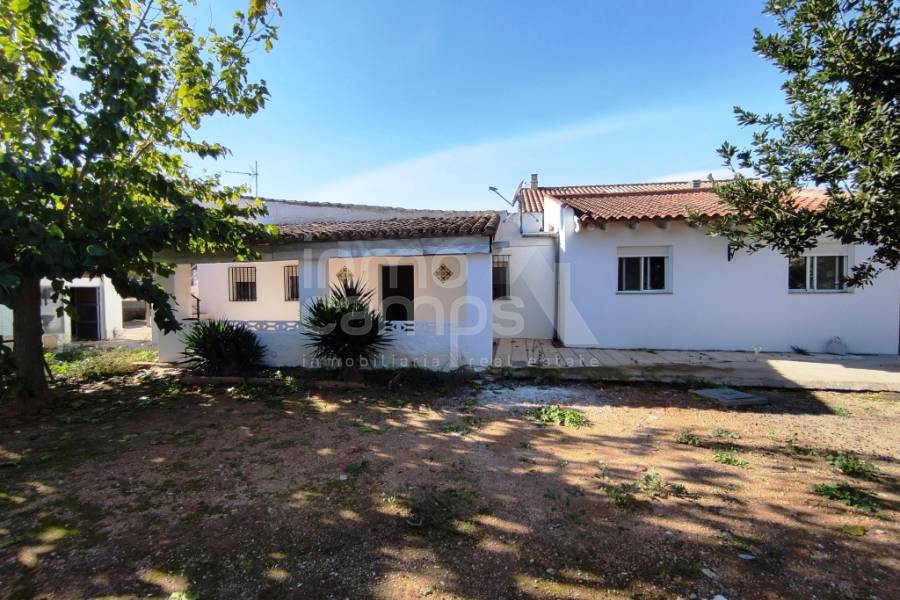 Venta - Casa de Campo - Ontinyent