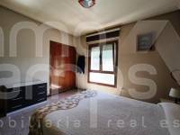 Te koop - Villa - Alcoy - Urbanizaciones