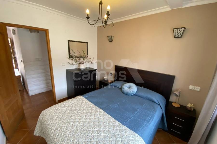 Te koop - Landhuis - Millena