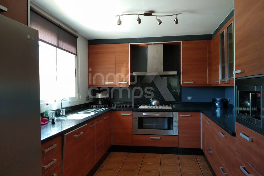 For sale - Country House - Millena