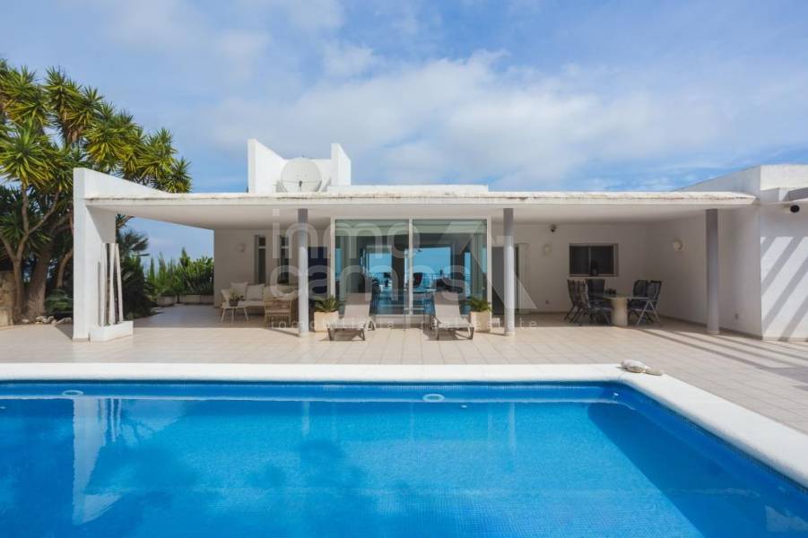 Venta - Chalet - Denia