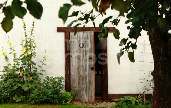 Vende tu casa en Albaida con confianza: la importancia de contar con una inmobiliaria local