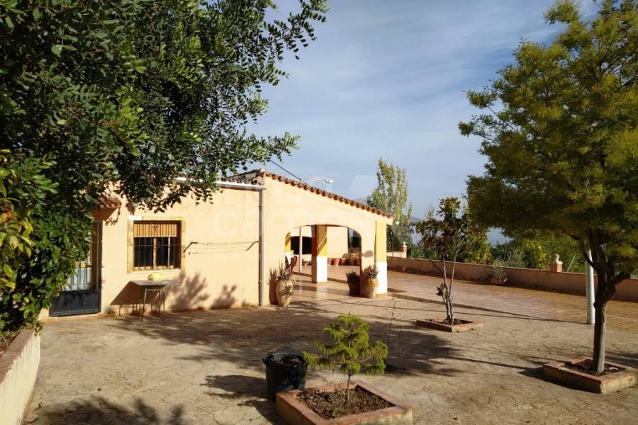 Te koop - Landhuis - Cocentaina