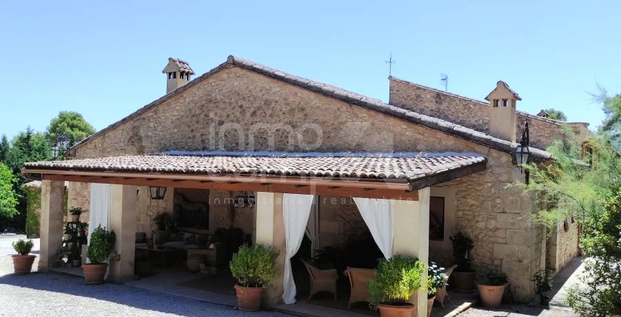 Te koop - Finca - Alcoy