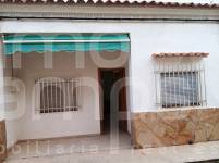 Te koop - Rijtjeshuis - Denia
