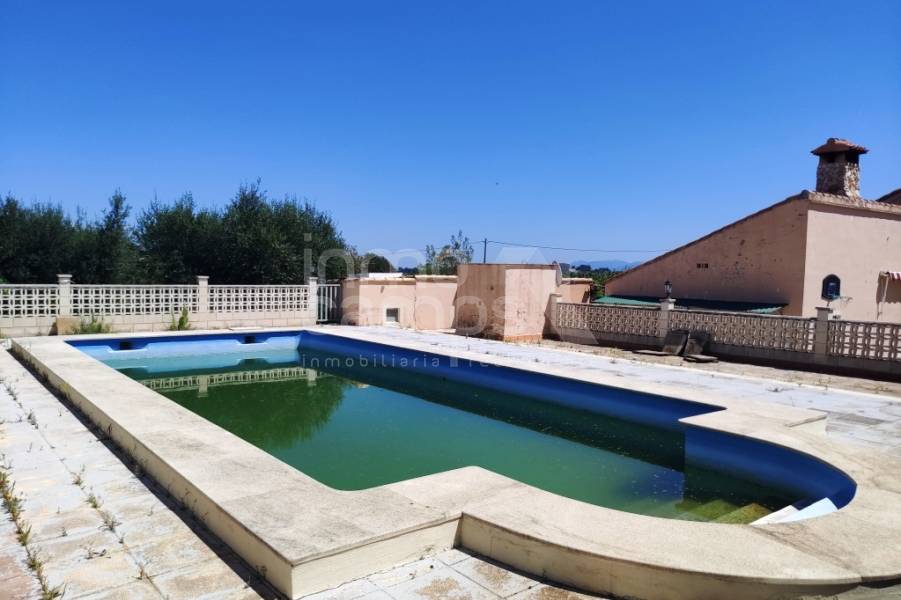 Te koop - Landhuis - Ontinyent
