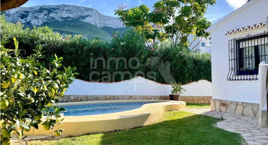 Venta - Chalet - Denia